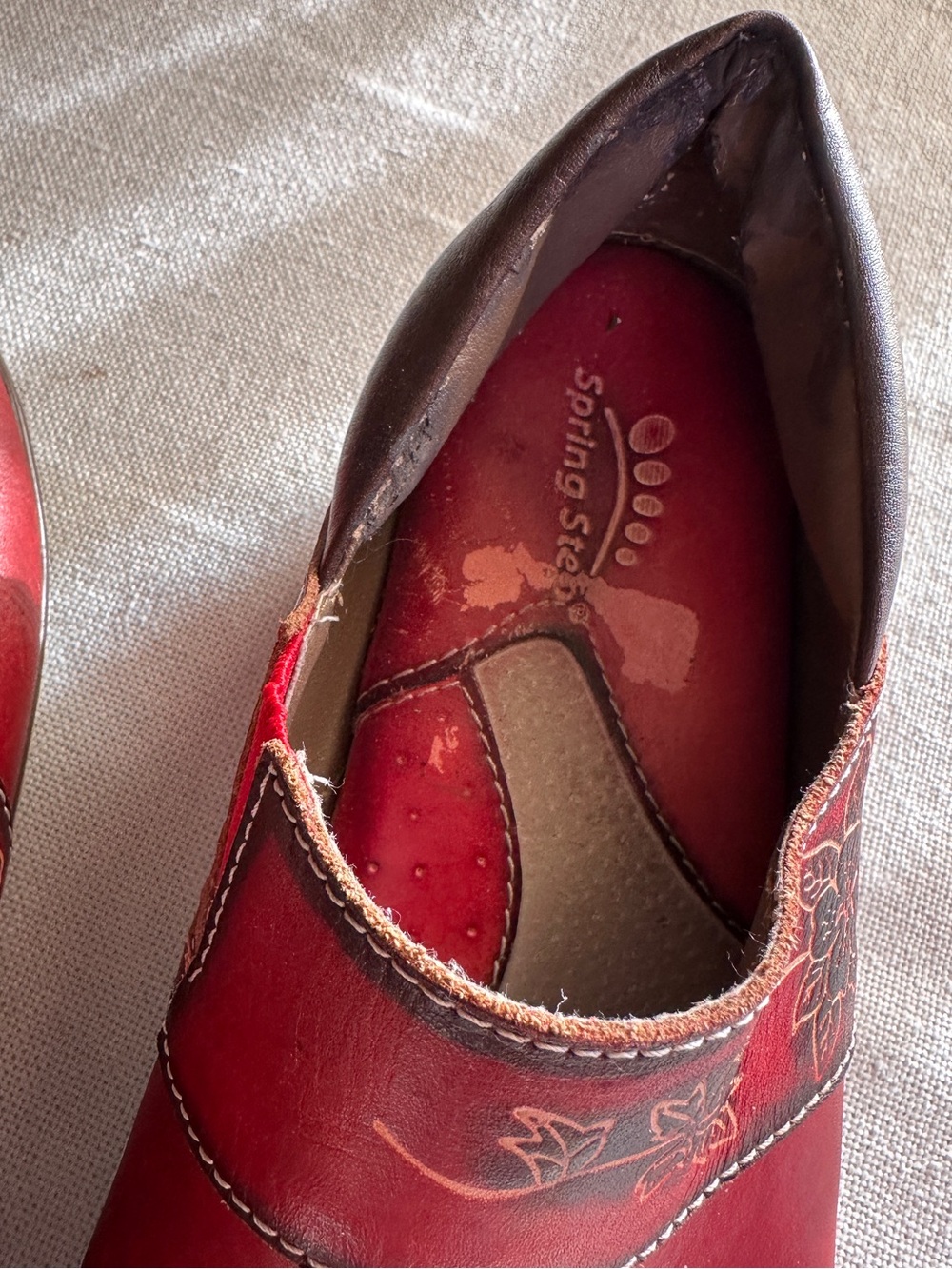 Spring Step Red Leather Slip-On Clogs - Picture 10 of 12